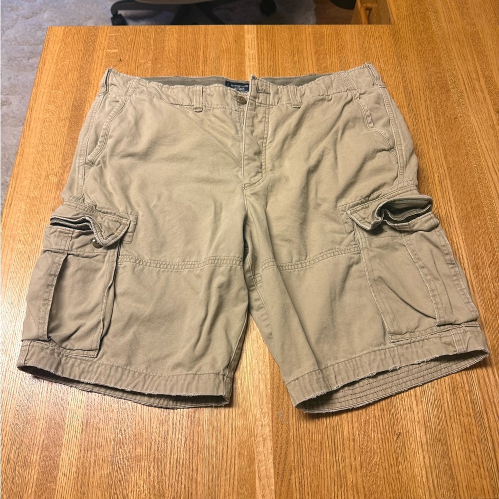 Abercrombie & Fitch Tan Cargo Shorts